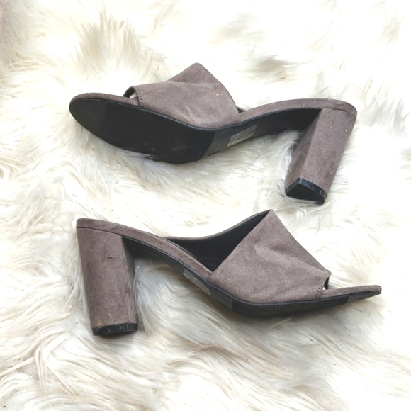 Journee Collection Allea Slip-on Open Toe Mules Gray 8.5 - Picture 8 of 11